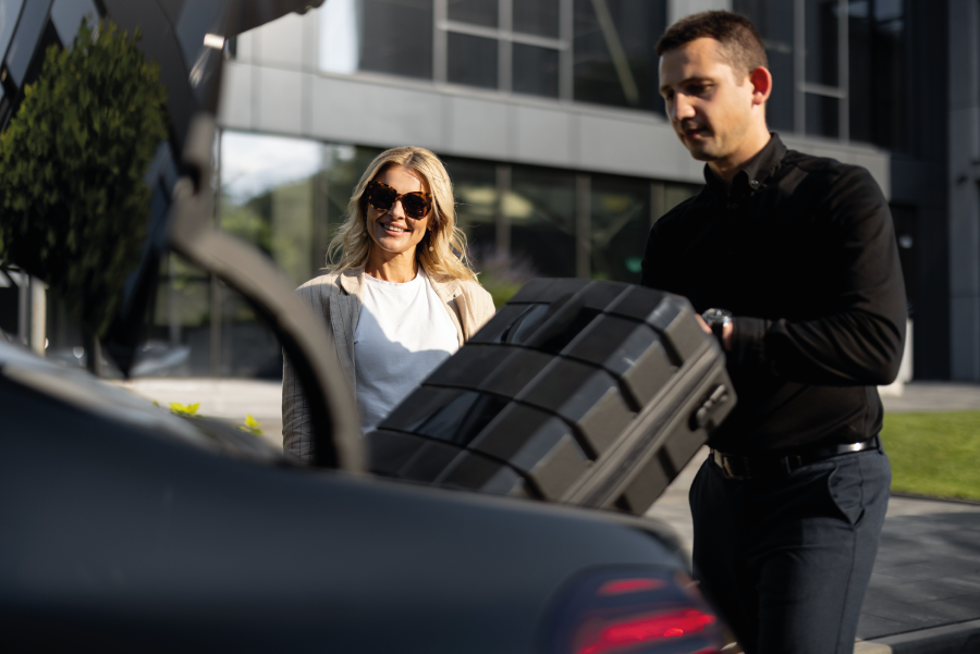 Car Service Miami: How to plan a perfect day in the city